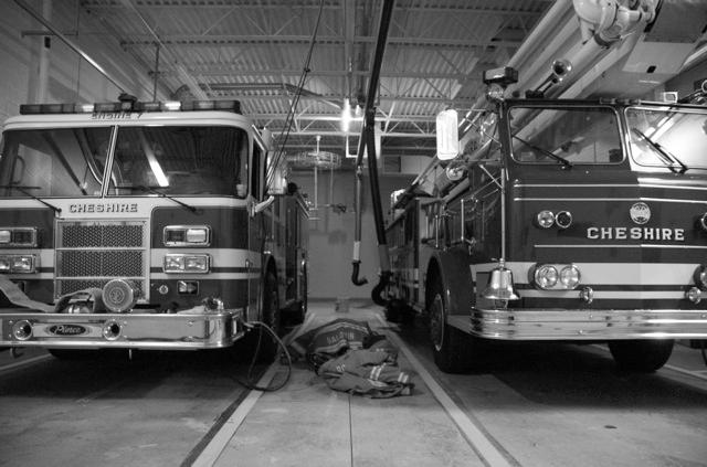 Engine 7 and Truck 1 at Station 3. (Mark Kasinskas photo)